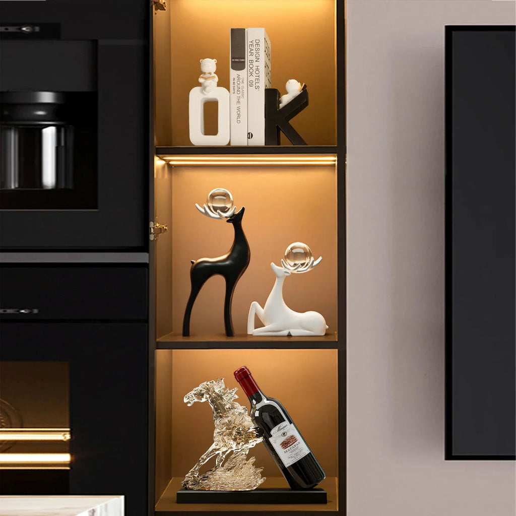 Suporte para Vinho Decorativo Cavalo em Resina